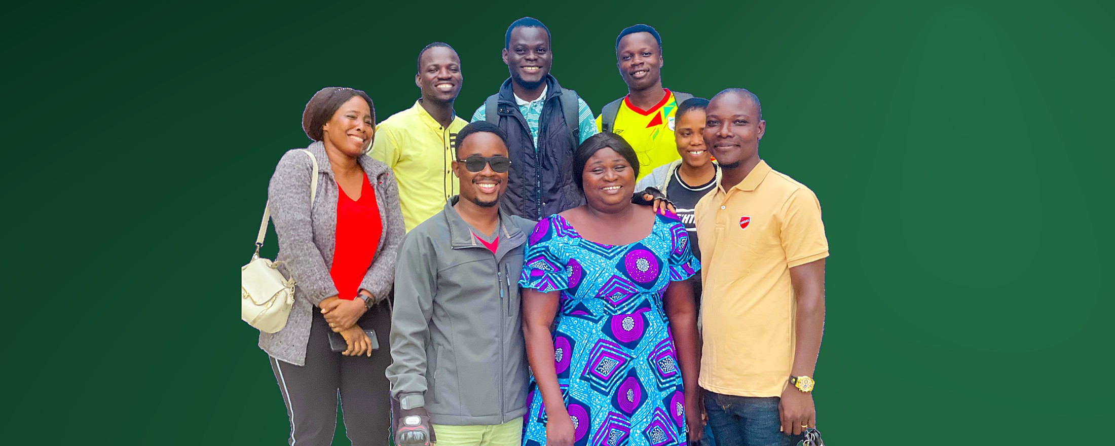 Photo de famille des membres de l'ARALAC